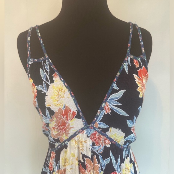 Maxi Dress Size Medium - Picture 2 of 6